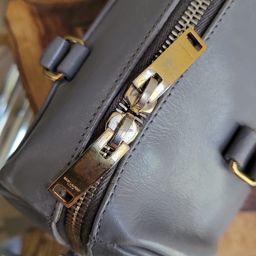 Saint Laurent Classic Baby Speedy, Handbag-Crossbody..Authentic!! - Picture 10 of 16